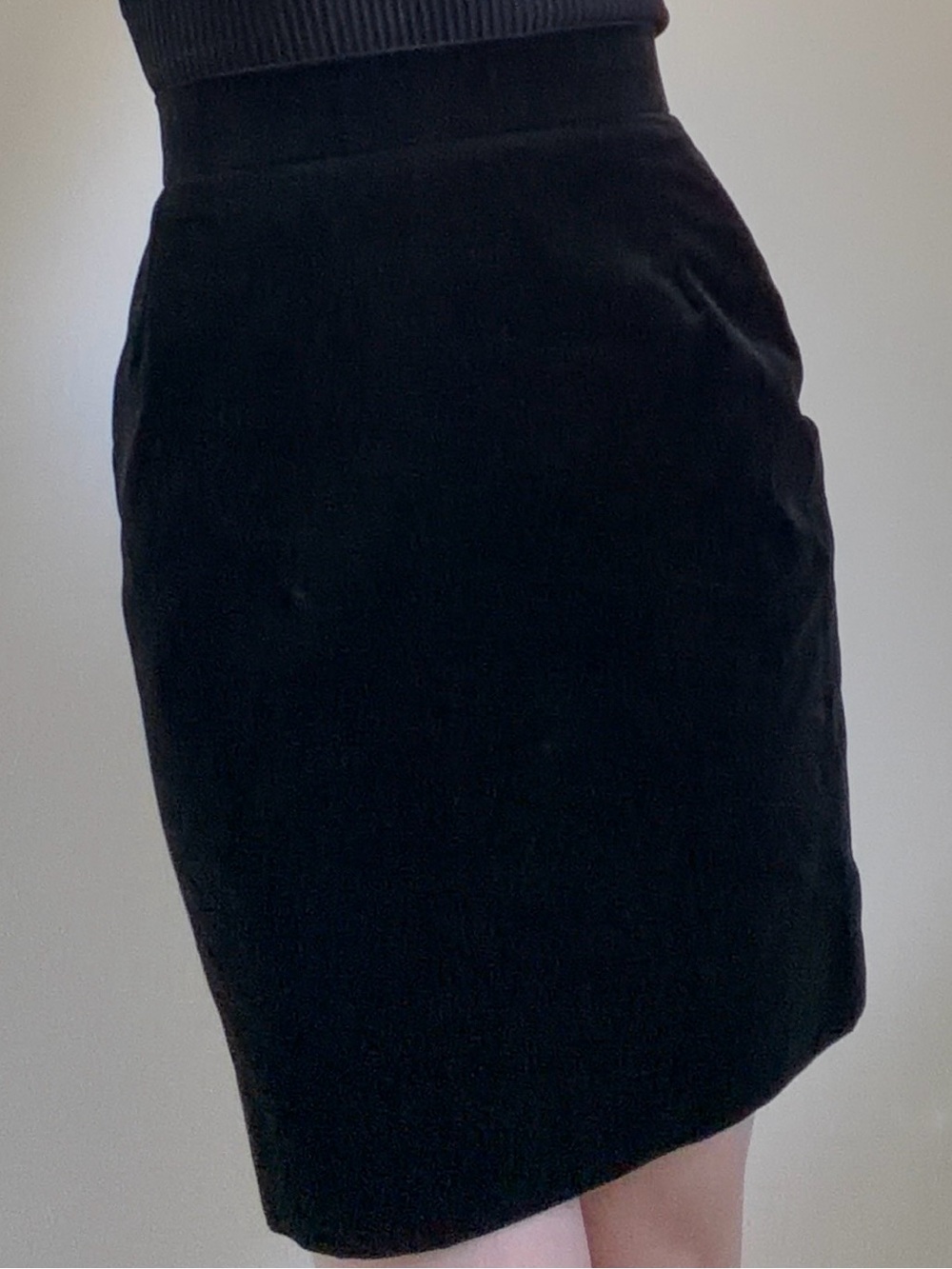 Vintage black velvet pencil skirt